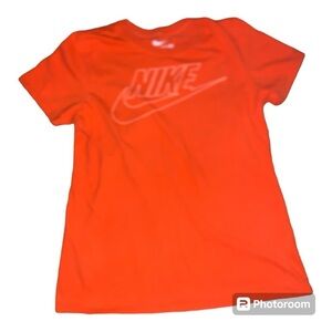 Kids girls unisex medium Nike t shirt swoosh orange youth back to school sports